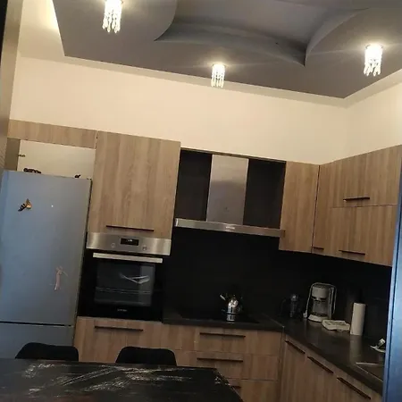 Evelina's House Tolón