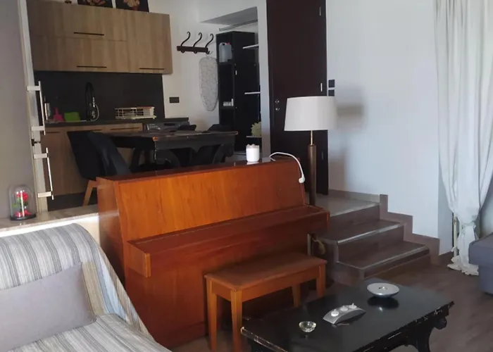 Evelina's House * Tolón